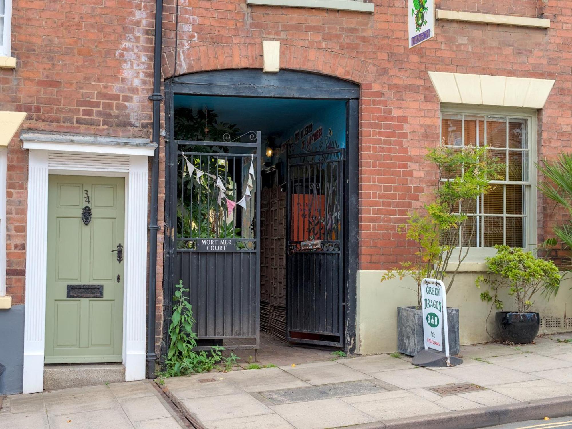 The Lilley Pad In Ludlow Cosy, Central, Perfect For Couples, Netflix & Parking Permit Kültér fotó