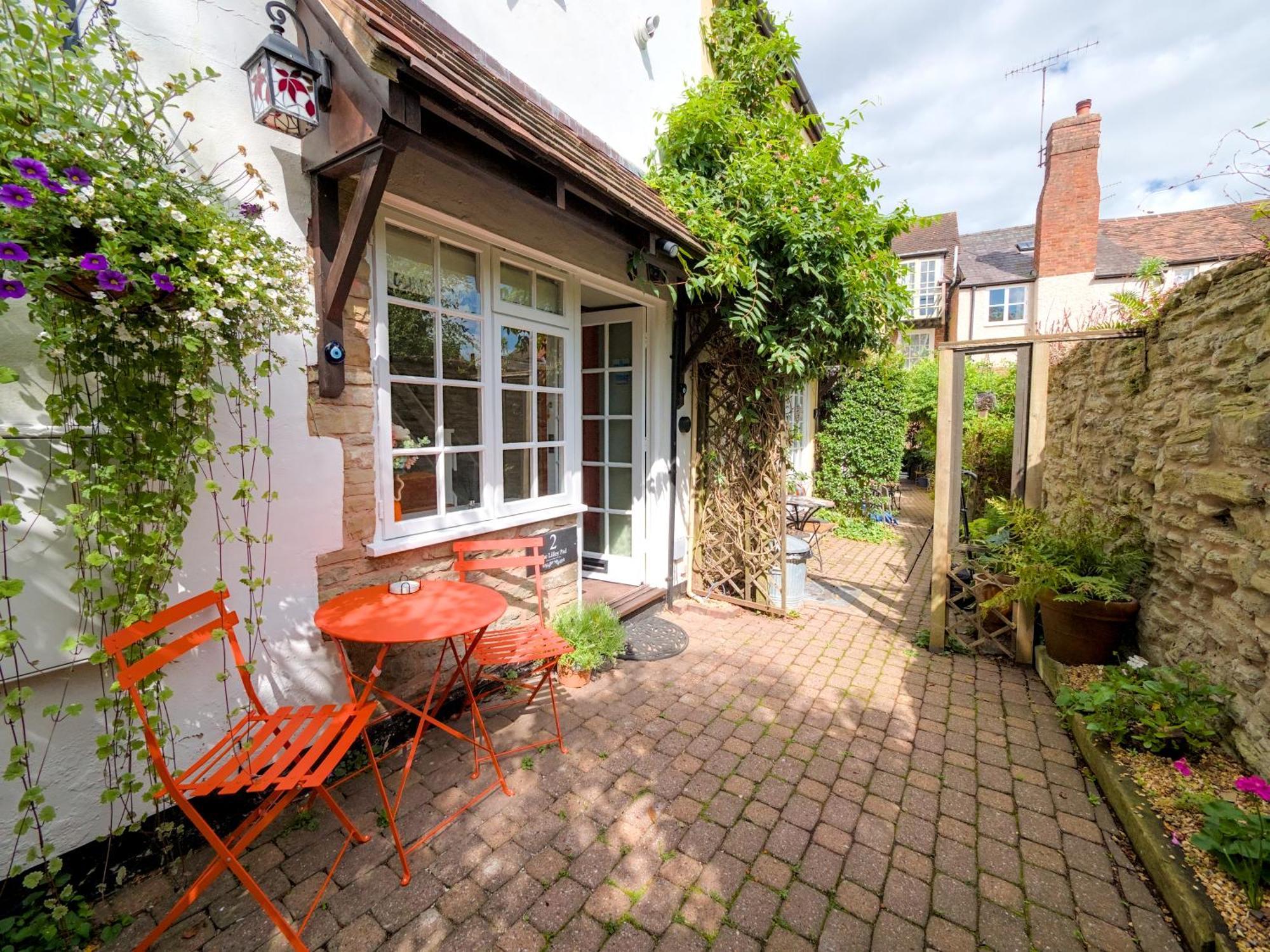 The Lilley Pad In Ludlow Cosy, Central, Perfect For Couples, Netflix & Parking Permit Kültér fotó